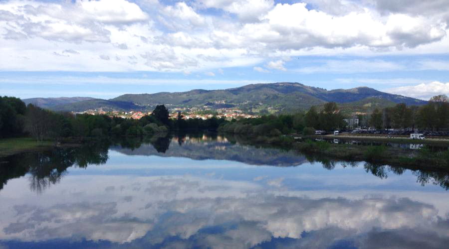 Nosso inventário inclui uma ampla variedade de veículos.
